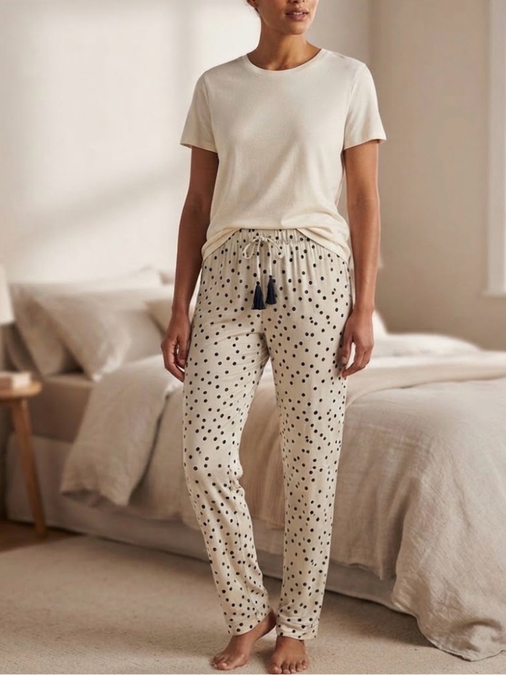 Soma Cool Nights Pajama Pants White with black Dot print Pockets Size M 27” inse